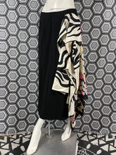 Charger l'image dans la galerie, Jupe Dries Van Noten taille 38