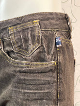 Charger l'image dans la galerie, Jeans Jean Paul Gaultier taille 36