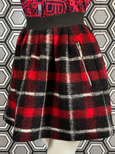 Charger l'image dans la galerie, Jupe écossaise JC de Castelbajac taille 36