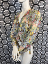 Charger l'image dans la galerie, Chemisier Cacharel en voile taille 40