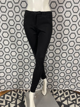 Charger l'image dans la galerie, Pantalon noir Moncler taille 36