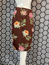 Charger l'image dans la galerie, Jupe à fleurs Ungaro taille 38