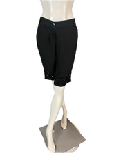 Charger l'image dans la galerie, Bermuda Red Valentino brodé de perles taille 38