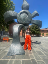 Charger l'image dans la galerie, Incroyable bustier en cuir à seins coniques Jean Paul Gaultier taille 36