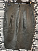 Charger l'image dans la galerie, Jupe Alaïa taille 34