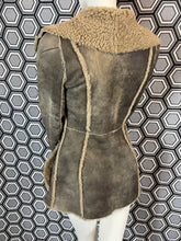 Charger l'image dans la galerie, Peau lainée Vivienne Westwood Red label taille 36