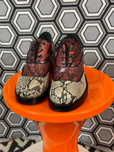 Charger l'image dans la galerie, Sublimes Chaussures en python Miu Miu pointure 36