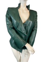 Charger l'image dans la galerie, Veste vintage en cuir Thierry Mugler taille 38