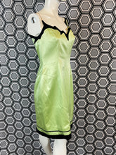 Charger l'image dans la galerie, Superbe et rare robe Thierry Mugler taille 40
