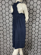 Charger l'image dans la galerie, Robe à pois Balenciaga Silk taille 40