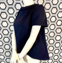 Charger l'image dans la galerie, Haut bleu marine Prada taille 42