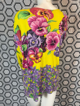 Charger l'image dans la galerie, Haut Versace jeans couture taille 40