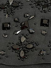 Charger l'image dans la galerie, Bermuda Red Valentino brodé de perles taille 38