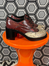 Charger l'image dans la galerie, Sublimes Chaussures en python Miu Miu pointure 36