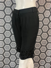 Charger l'image dans la galerie, Bermuda Red Valentino brodé de perles taille 38