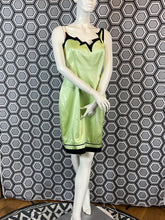 Charger l'image dans la galerie, Superbe et rare robe Thierry Mugler taille 40