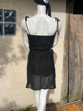 Charger l'image dans la galerie, Ensemble de plage : combishort et paréo métallisé taille 38