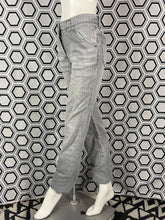 Charger l'image dans la galerie, Jeans gris clair Dolce & Gabbana taille 34