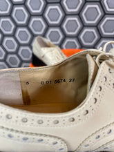 Charger l'image dans la galerie, Paire de chaussures Robert Clergerie pointure 36