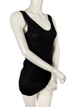 Charger l'image dans la galerie, Débardeur Prada taille 38