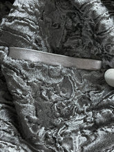 Charger l'image dans la galerie, Ensemble Chantal Thomass en astrakan vintage taille 36