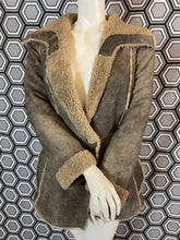 Charger l'image dans la galerie, Peau lainée Vivienne Westwood Red label taille 36