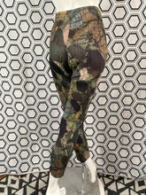 Charger l'image dans la galerie, Pantalon imprimé Pleats Please Issey Miyake