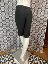 Charger l'image dans la galerie, Bermuda Red Valentino brodé de perles taille 38