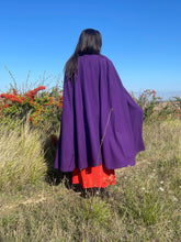 Charger l'image dans la galerie, Cape violette Yves Saint Laurent rive gauche taille 38