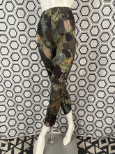 Charger l'image dans la galerie, Pantalon imprimé Pleats Please Issey Miyake