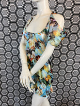 Charger l'image dans la galerie, Haut neuf Jean-Paul Gaultier taille 40