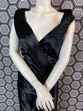 Charger l'image dans la galerie, Incroyable robe neuve Vivienne Westwood Red Label taille 40