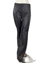 Charger l'image dans la galerie, Pantalon en cuir Mugler taille 36