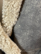 Charger l'image dans la galerie, Peau lainée Vivienne Westwood Red label taille 36