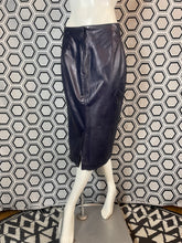 Charger l'image dans la galerie, Jupe en cuir Morabito taille 38