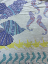 Charger l'image dans la galerie, Haut Versace taille 42