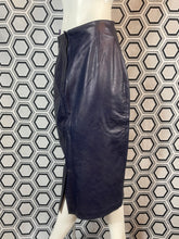 Charger l'image dans la galerie, Jupe en cuir Morabito taille 38