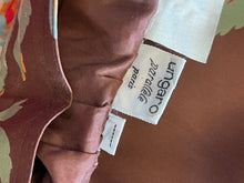 Charger l'image dans la galerie, Jupe à fleurs Ungaro taille 38