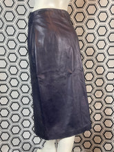 Charger l'image dans la galerie, Jupe en cuir Morabito taille 38