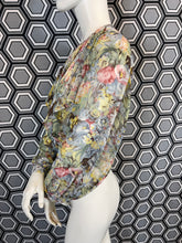 Charger l'image dans la galerie, Chemisier Cacharel en voile taille 40