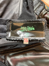 Charger l'image dans la galerie, Incroyable bustier en cuir à seins coniques Jean Paul Gaultier taille 36