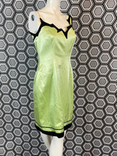 Charger l'image dans la galerie, Superbe et rare robe Thierry Mugler taille 40