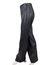 Charger l'image dans la galerie, Pantalon en cuir Mugler taille 36