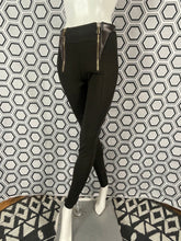 Charger l'image dans la galerie, Pantalon Givenchy empiècement cuir taille 36