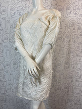 Charger l'image dans la galerie, Robe Issey Miyake taille 40