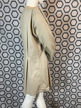 Charger l'image dans la galerie, Saharienne Yves Saint Laurent rive gauche taille 42