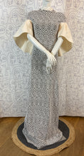 Charger l'image dans la galerie, Incroyable robe de créateur taille 38