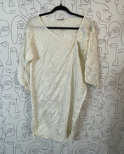 Charger l'image dans la galerie, Robe Issey Miyake taille 40