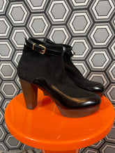 Charger l'image dans la galerie, Paire de chaussures Neuves Robert Clergerie pointure 5,5