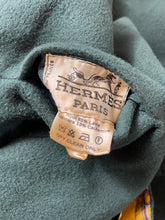 Charger l'image dans la galerie, Veste Hermès réversible taille 40